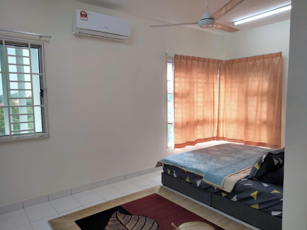 Abie'S Homestay Putrajaya Bagian luar foto