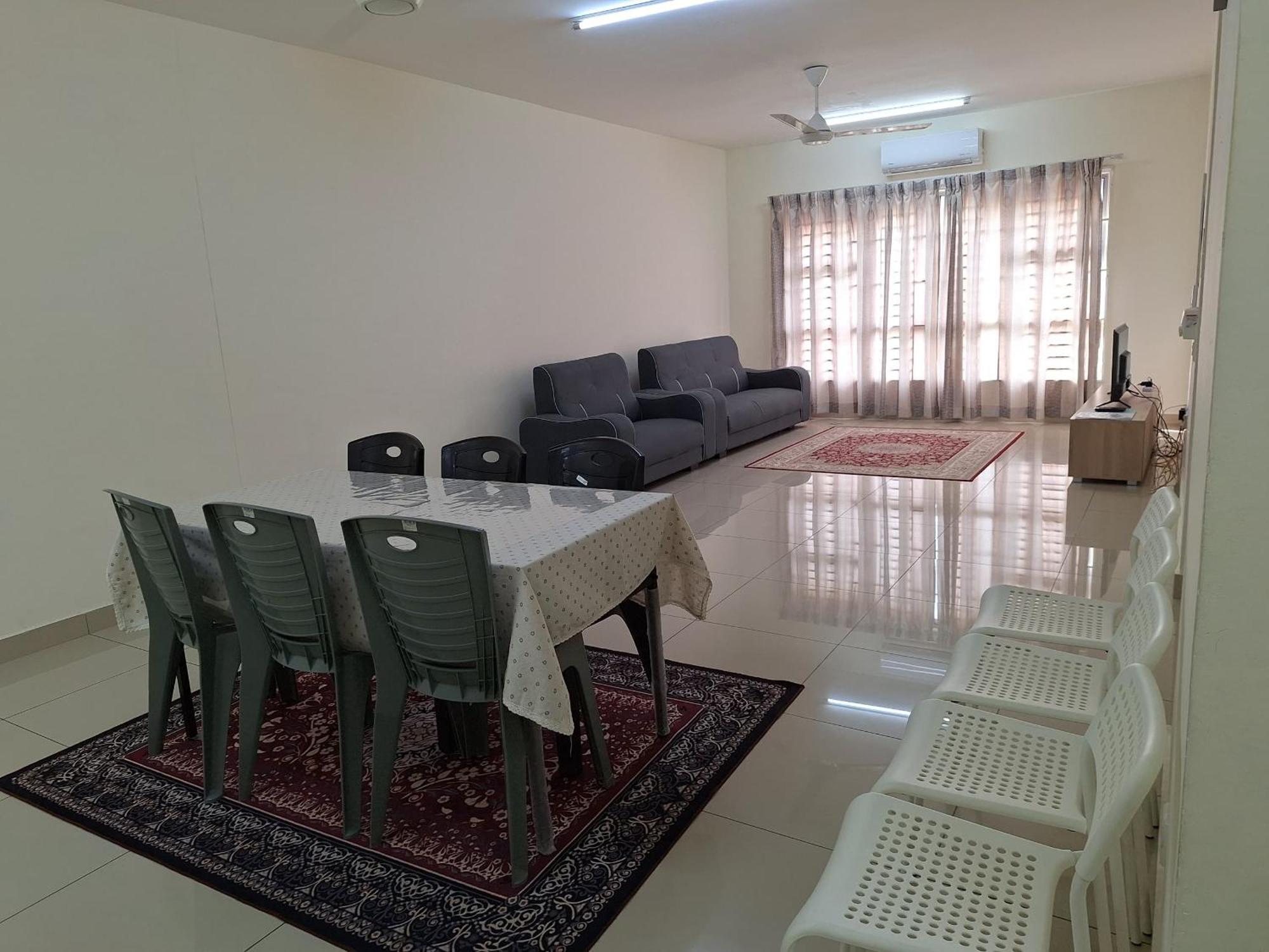 Abie'S Homestay Putrajaya Bagian luar foto