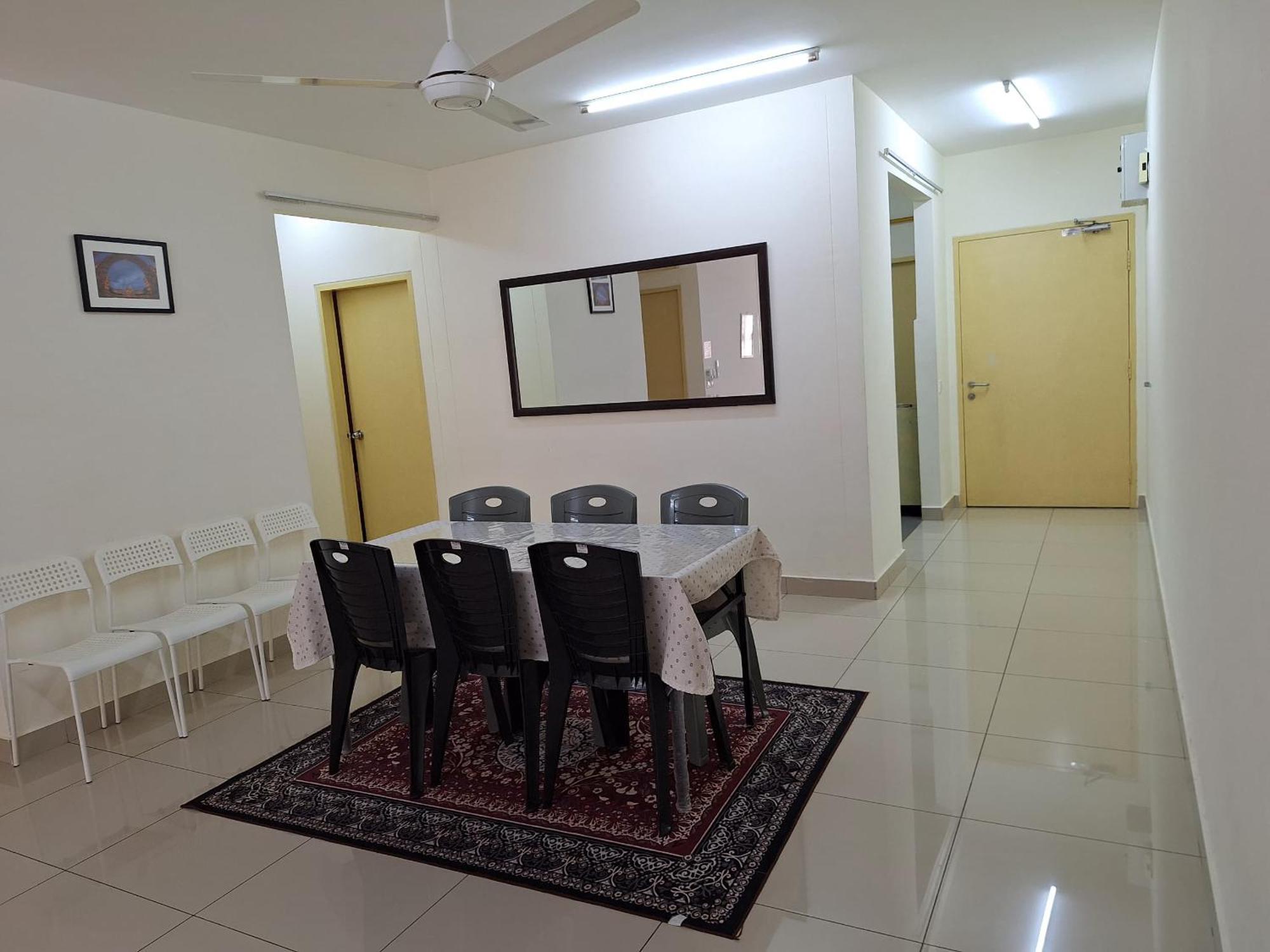 Abie'S Homestay Putrajaya Bagian luar foto